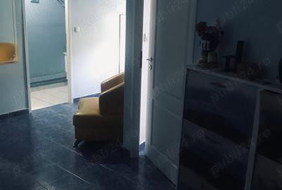 Apartament cu 4 camere decomandat în Central - 1