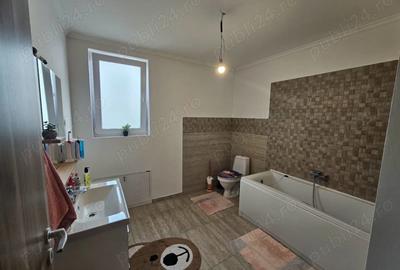 Duplex cu 3 camere cu Teren 345 Mp în Dumbrăvița - 2