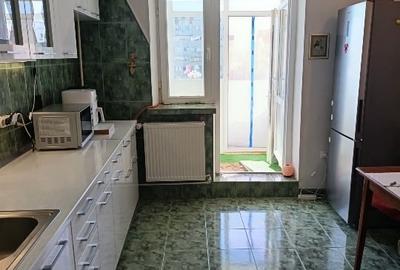 Apartament cu 2 camere semidecomandat, mobilat în Craiovei - 5