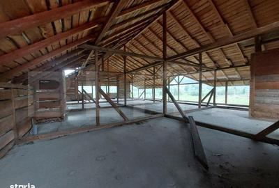 Spațiu comercial, de 1,200 mp, în Central - 8