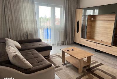 Apartament cu 2 camere semidecomandat în Micro 4 - 2