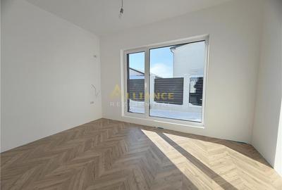 Casă individuală cu 3 camere cu Teren 300 Mp în Berceni - 1