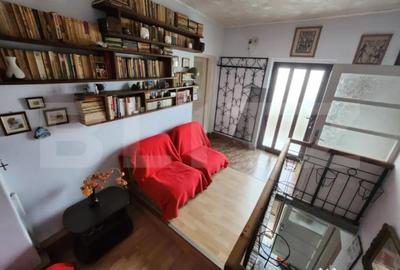 Casă cu 6 camere cu Teren 208 Mp în Central - 6