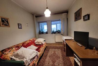 Apartament 3 camere , ultracentral, Calea Eroilor - 1