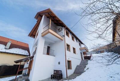 Casă cu 2 camere cu Teren 1215 Mp în Turcheș