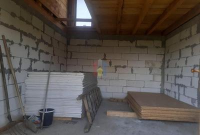 Casa P M, teren 300 mp, LA ROSU, Cazasu - 3