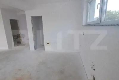 Casă cu 5 camere cu Teren 125 Mp în Tractorul - 2