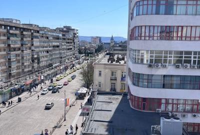 Apartament cu 2 camere semidecomandat, mobilat în Ultracentral - 1