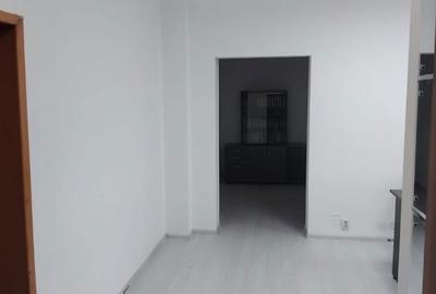 Spațiu comercial, de 75 mp, în Centrul Civic - 7