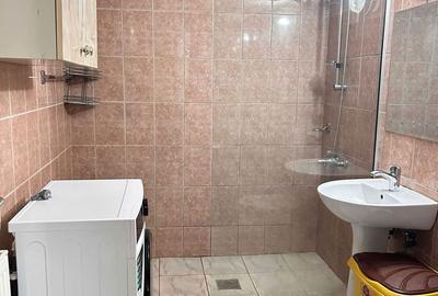 Garsonieră decomandată în Central - 7