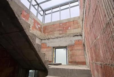 Casă cu 4 camere cu Teren 717 Mp în Miroslava - 2