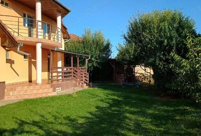 Casă cu 5 camere cu Teren 618 Mp în Sântana de Mureș - 1