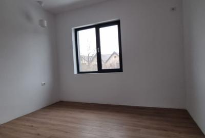 Casă cu 4 camere cu Canalizare în Drumul Taberei - 39