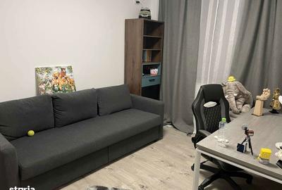 Casă cu 4 camere în Central - 2