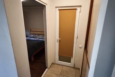 Apartament cu 2 camere semidecomandat, mobilat în Central - 15