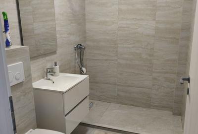 Garsonieră decomandată în Central - 2