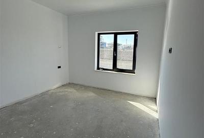 Casă cu 4 camere cu Teren 450 Mp în Breazu - 12