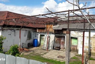 Casă cu 4 camere în Central - 3