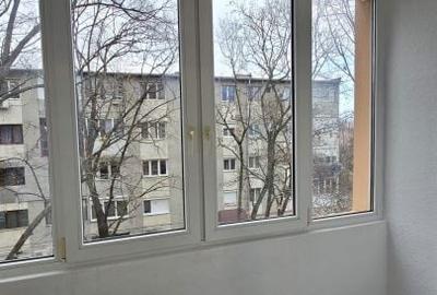 Apartament cu 3 camere semidecomandat în Central - 3