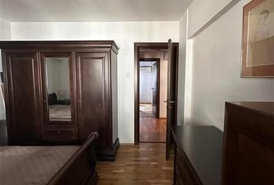 Apartament cu 3 camere decomandat în Central - 10