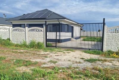 Casă cu 3 camere în Stâlpu - 2