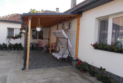 Casă individuală cu 5 camere cu Teren 1159 Mp în Utvin