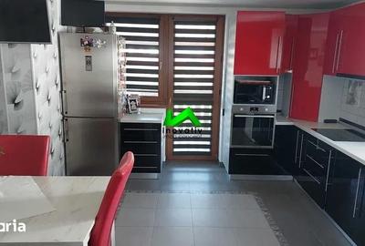 Casă cu 5 camere cu Teren 450 Mp în Central