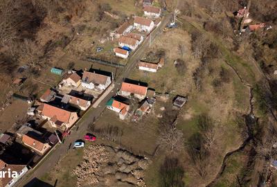 Teren de 302 mp, în Central