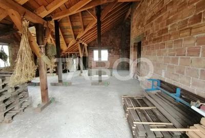 Casa singur in curte cu teren liber 2667 mp 6 camere 4 bai Daia - 3