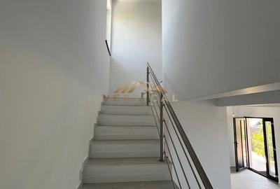 Casă cu 4 camere cu Teren 320 Mp în Berceni - 13