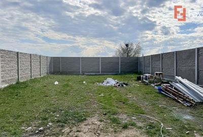 Duplex cu 4 camere cu Canalizare în Moșnița Nouă - 2