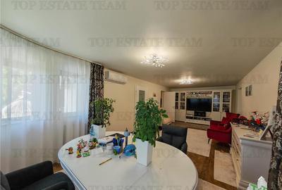 Vila moderna de in Corbeanca, teren 600mp - 1