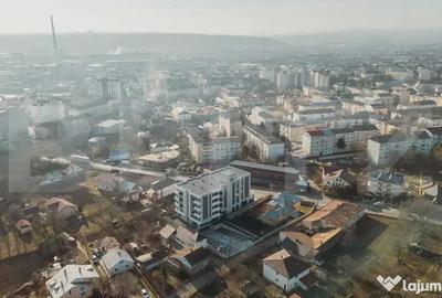 Apartament cu 3 camere decomandat în Burdujeni - 2