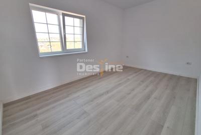 Casă individuală cu 4 camere cu Teren 412 Mp în Valea Adâncă - 17