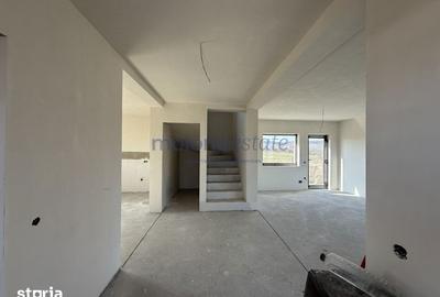 Casă cu 4 camere cu Teren 470 Mp în Jucu - 13