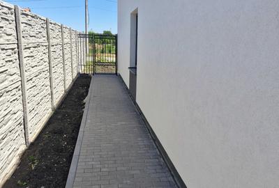 Casă cu 3 camere cu Teren 400 Mp în Becicherecu Mic - 2
