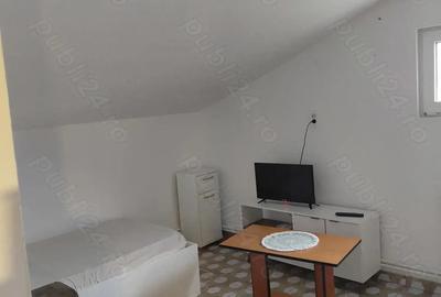 Apartament cu 3 camere decomandat în Central - 7