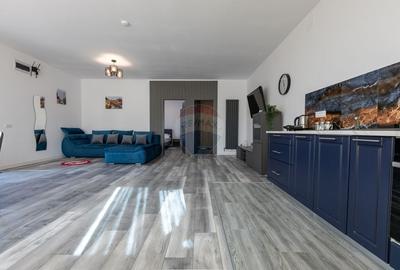 Casa / Vila de vanzare in zona centrala TARGU OCNA - 2