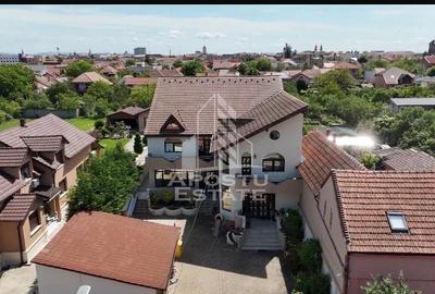 Casă cu 9 camere cu Canalizare în Pârneava - 1
