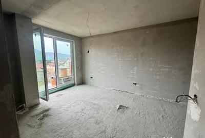 Apartament cu 2 camere decomandat în Central - 1