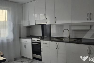 Casă cu 4 camere cu Teren 300 Mp în Priseaca - 2