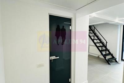 Spațiu comercial, de 110 mp, în Decebal - 6