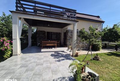 Casă cu 4 camere cu Teren 317 Mp în Central - 2