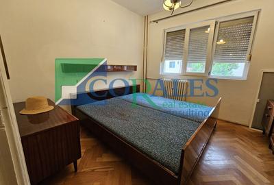 Apartament cu 3 camere semidecomandat în Girocului - 17