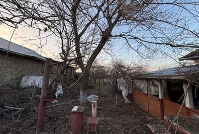 Casă cu 4 camere în Slobozia - 2