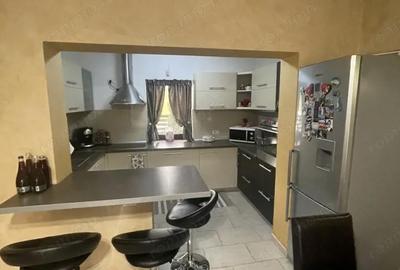 Casă cu 4 camere cu Teren 977 Mp în Urișor - 3