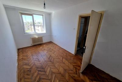 Apartament cu 2 camere decomandat în Abator - 6