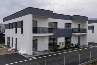 Duplex cu 5 camere cu Canalizare în Florești - 3