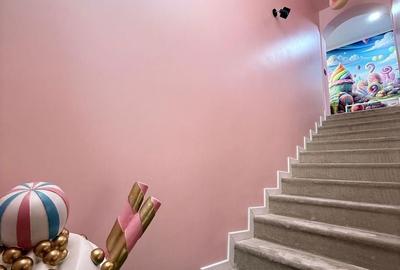 Casă cu 6 camere cu Teren 250 Mp în Central - 9