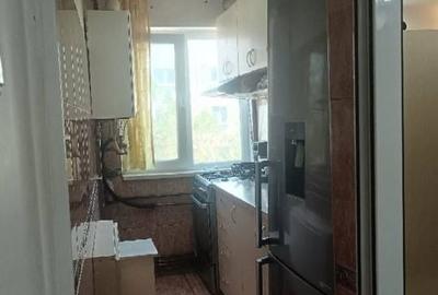 Apartament cu 4 camere semidecomandat în Dacia - 1